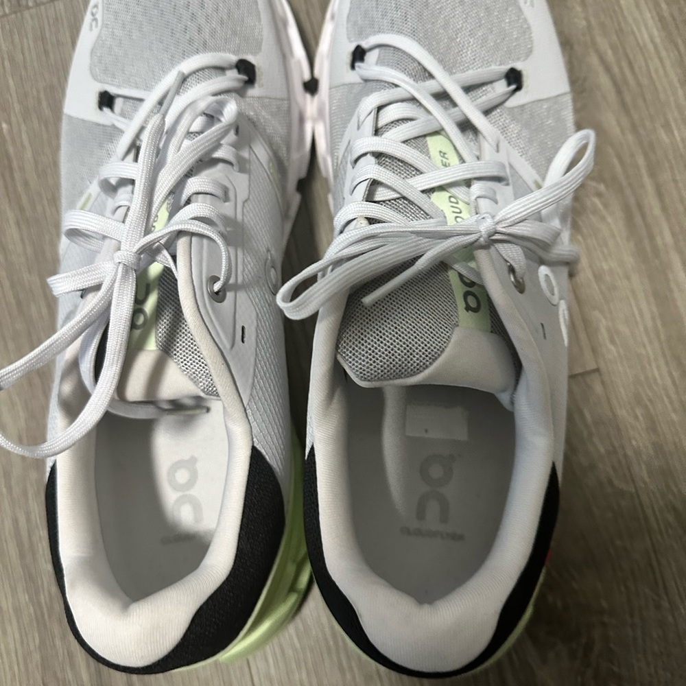 ON men shoes size 12.5